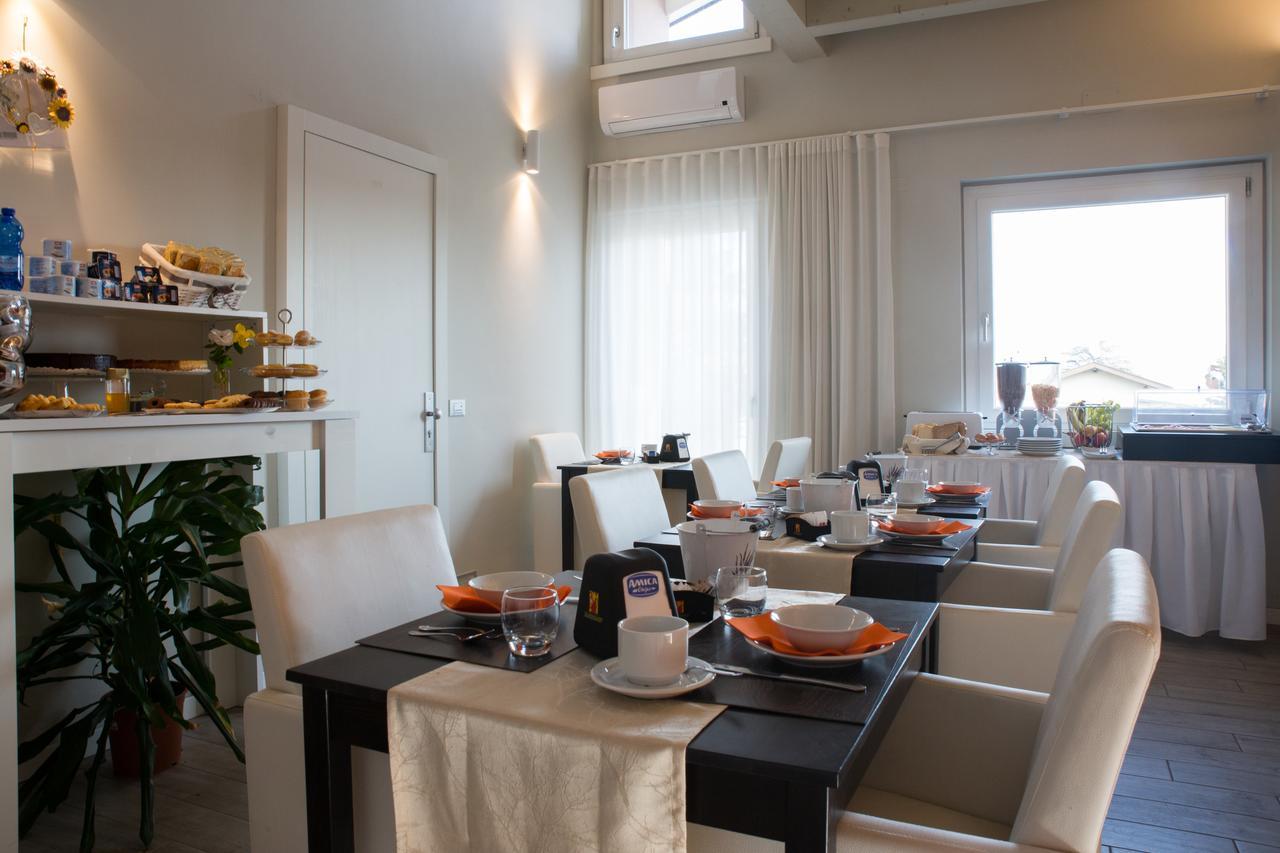 B&B Gardacharme Desenzano del Garda Extérieur photo
